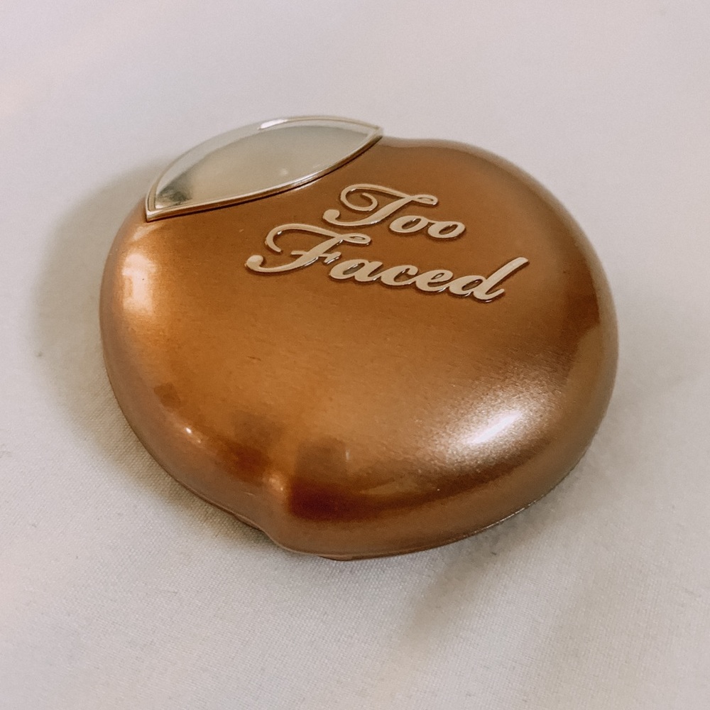 Too Faced Bronzed Peach Toasted Peach Bronzer